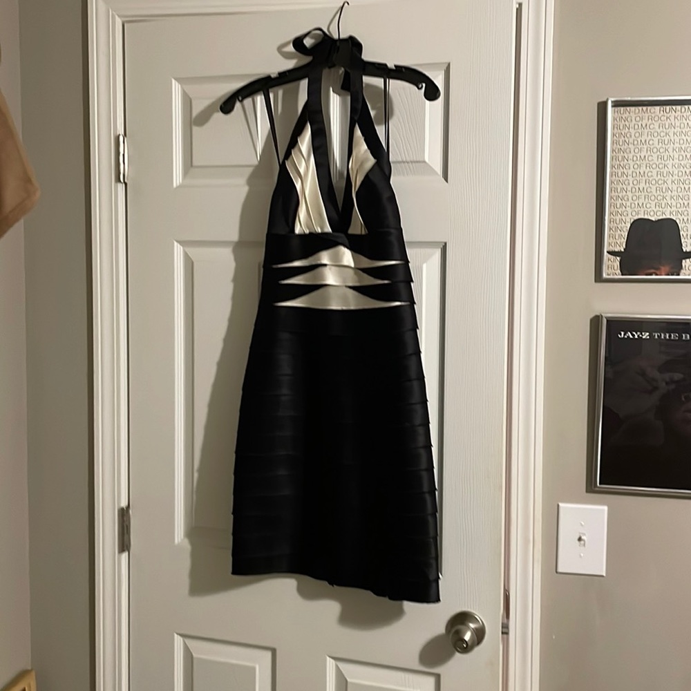 Bcbg halter dress. Size 0. Tags